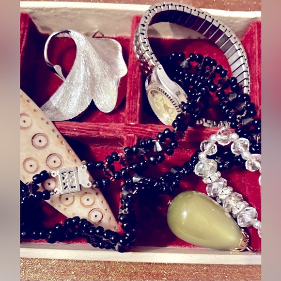 Jewelry Vintage Tray Bundle - Picture 4 of 4